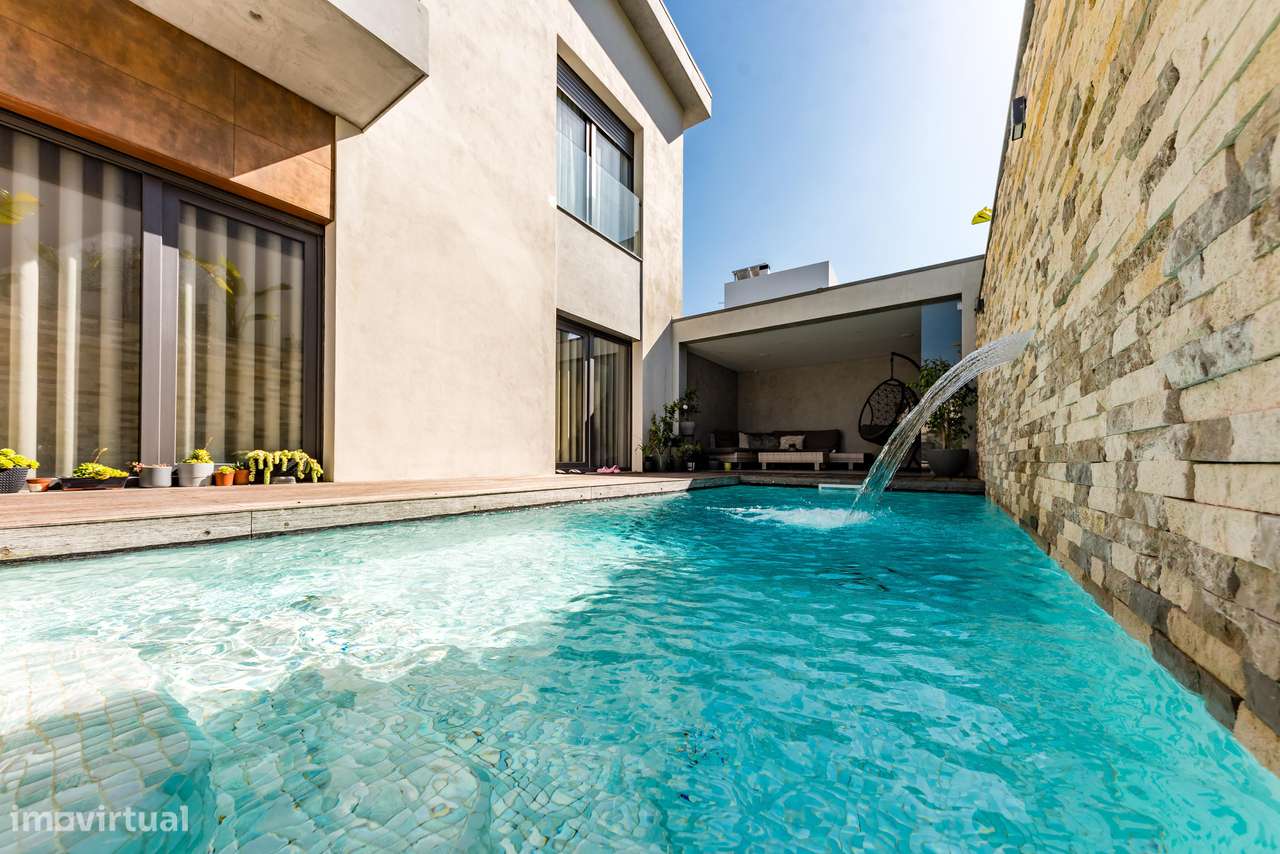 Moradia T4 Ramada | Piscina | Espaço exterior-8