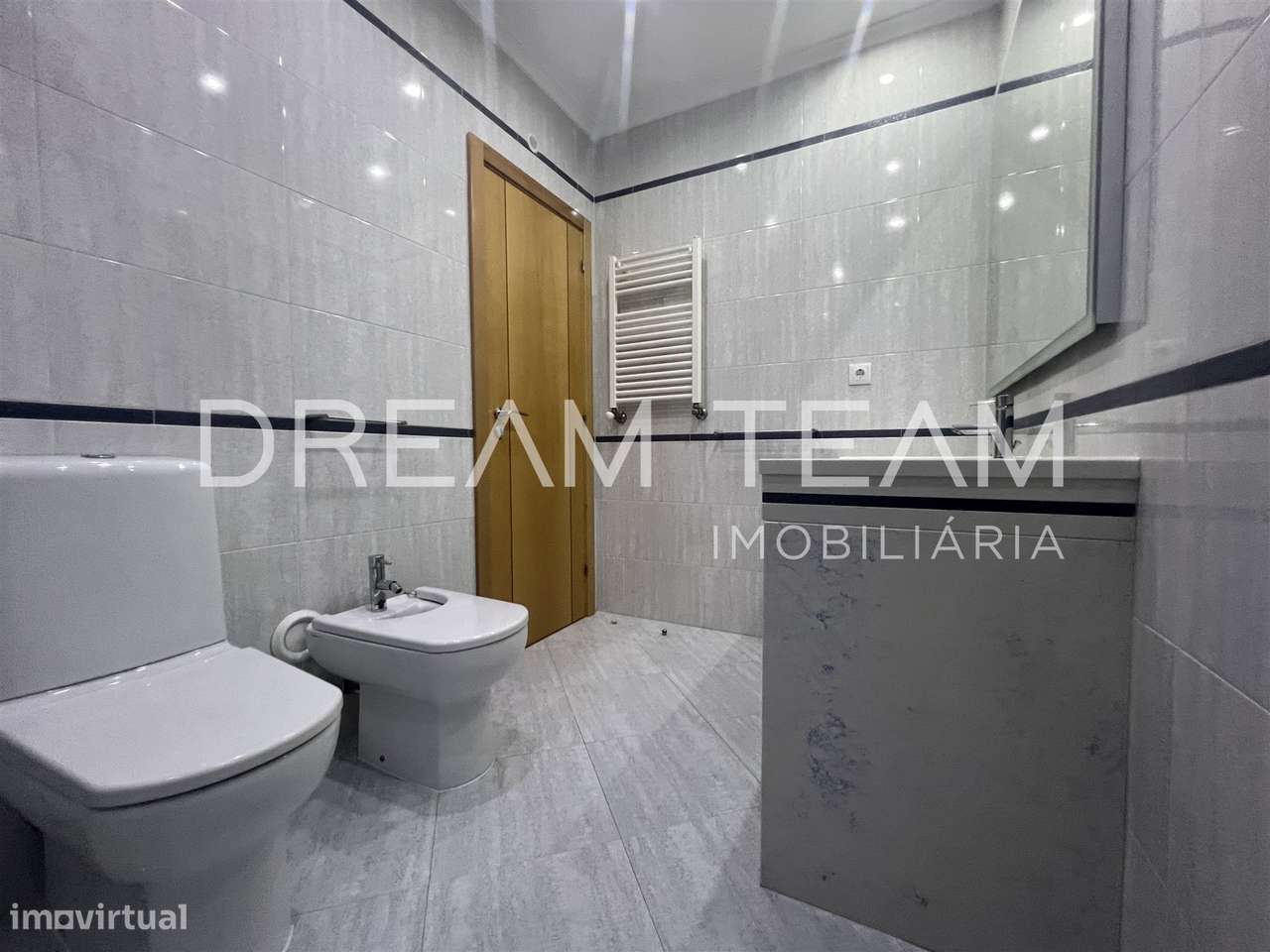 Apartamento T3 Venda em Odivelas,Odivelas-24