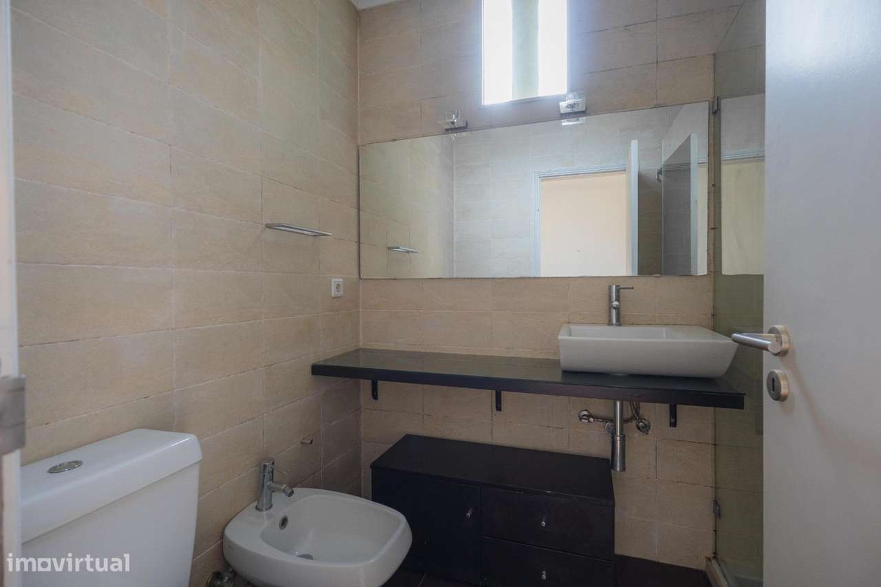 Apartamento T3 duplex- Centro de Matosinhos-19