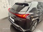 Lexus UX - 7