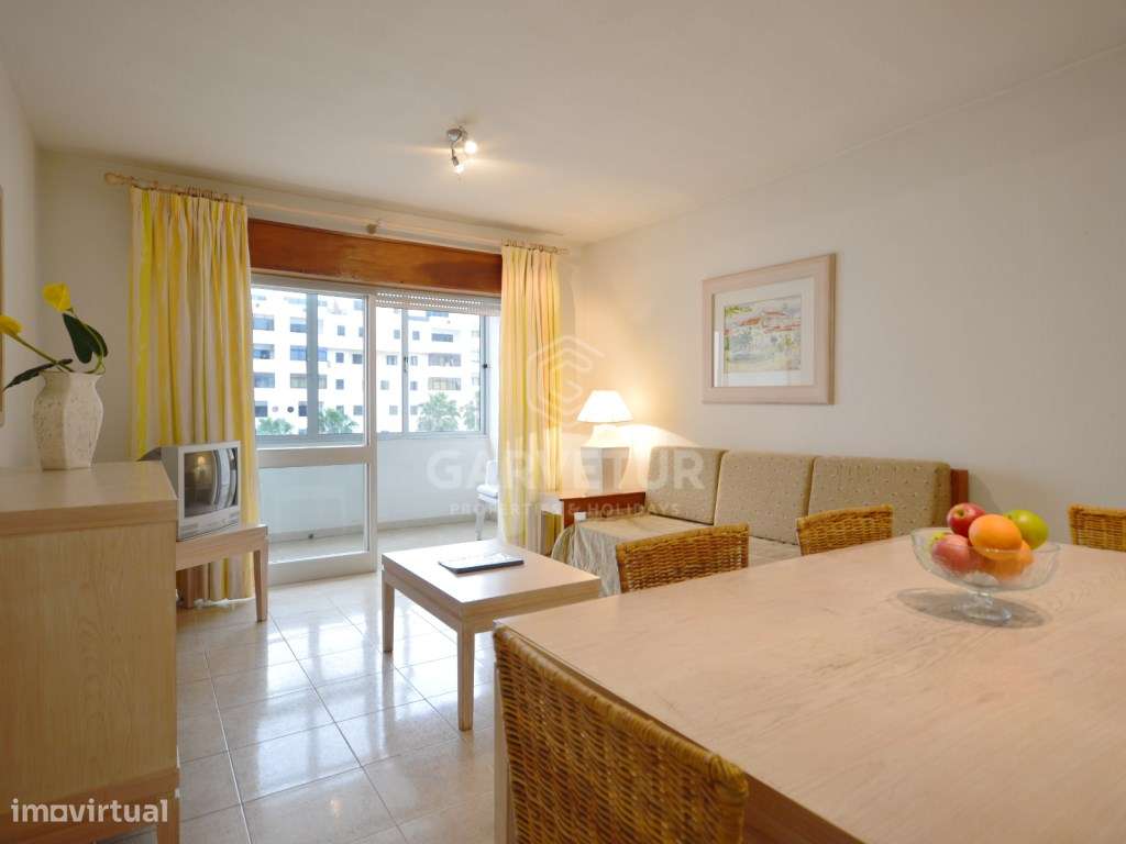 Apartamento T2 no Centro de Quarteira, Algarve - Grande imagem: 3/22