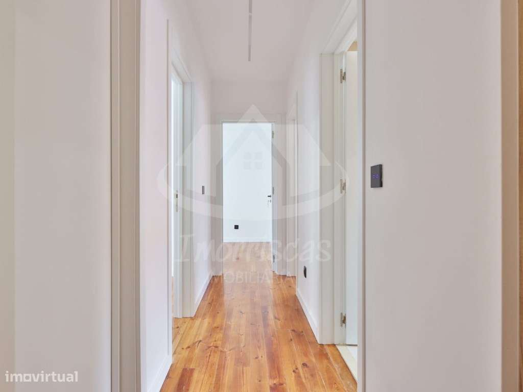 Apartamento T3 remodelado na Venda Nova, Amadora - Grande imagem: 5/13