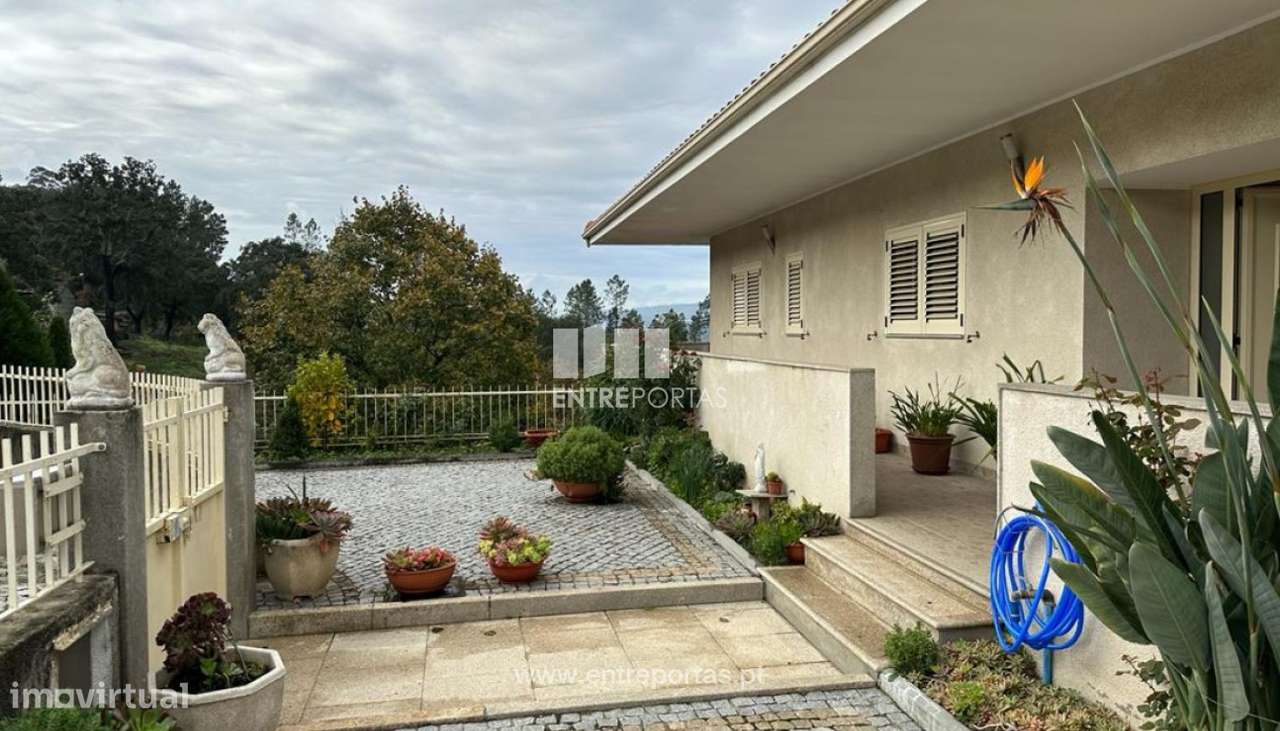 Venda Propriedade c/ 1 Moradia V3, Várzea de Ovelha, Marco de Canaves - Grande imagem: 5/29