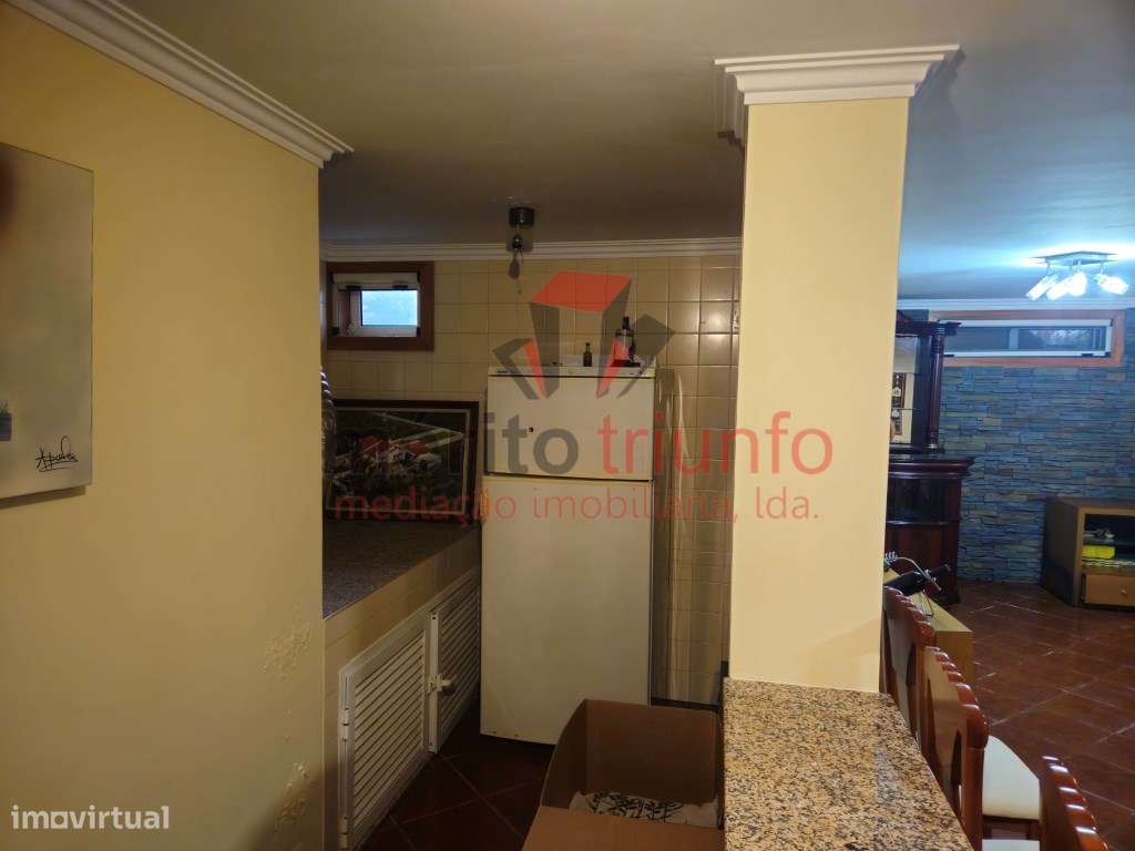 FANTÁSTICA MORADIA T3 C/ PISCINA - MANHENTE - BARCELOS-55