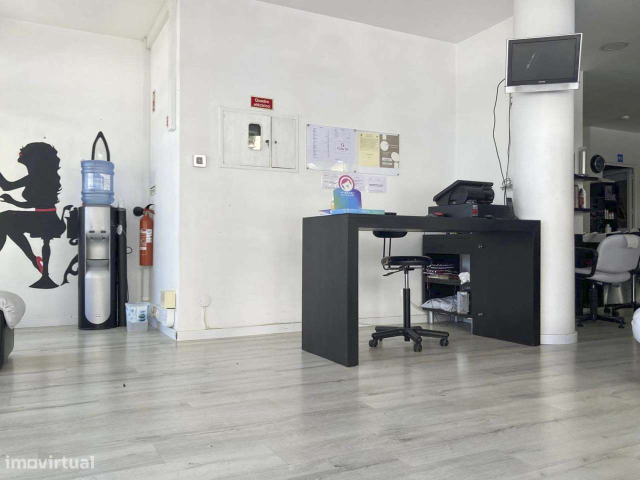 Loja com Potencial para 2 Apartamentos - Grande imagem: 3/8