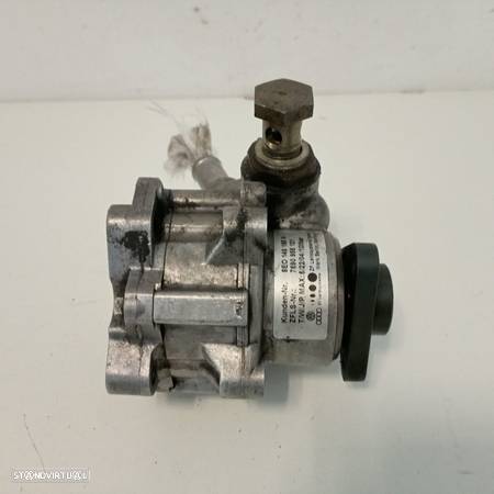 Bomba De Direção Volkswagen Passat (3B3) - 1