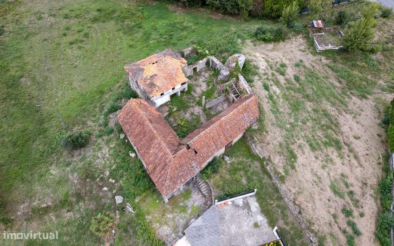 Quinta  Venda em Gondar,Guimarães-1