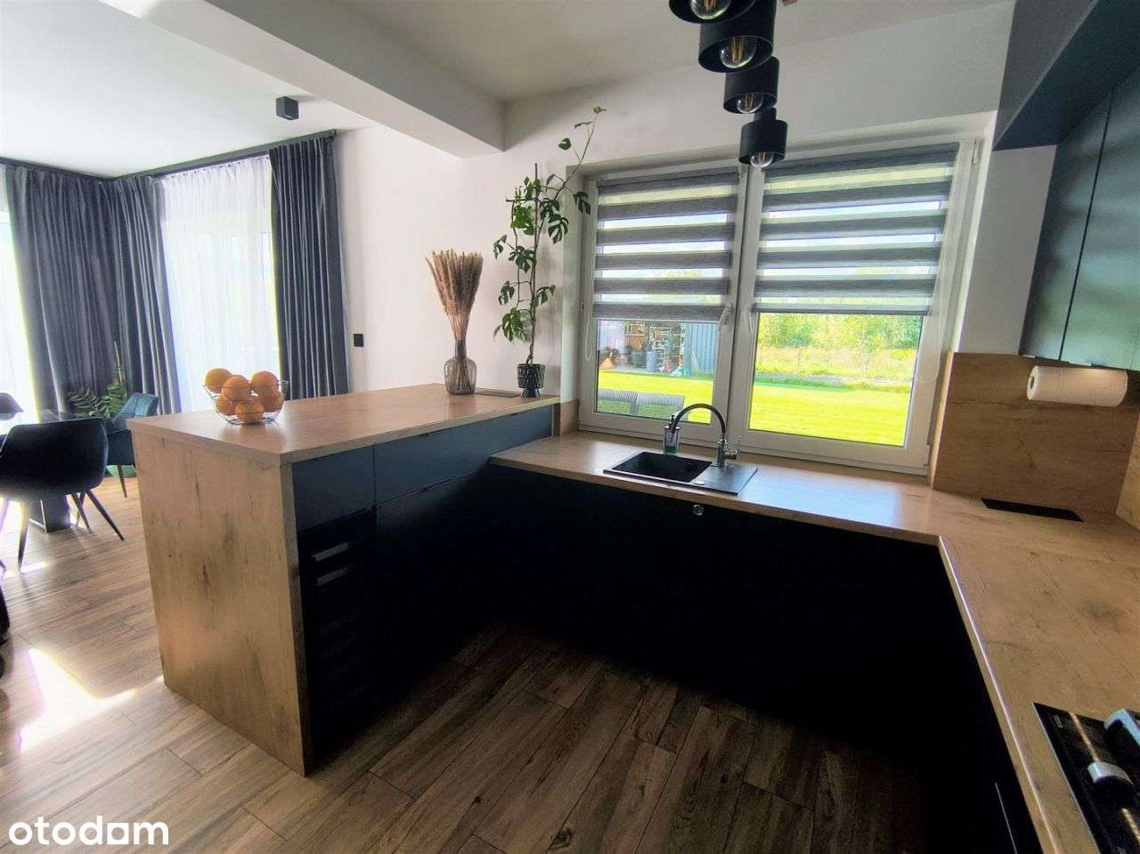 Nowoczesny dom z fotowoltaiką - Moczadła-8