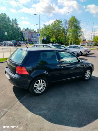 Volkswagen Golf IV 1.9 SDI Basis - 4