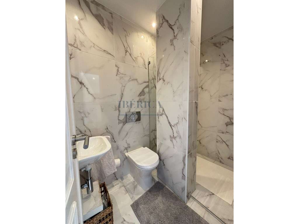 Apartamento T3 Renovado - São Félix da Marinha - 200 metros da prai...-19