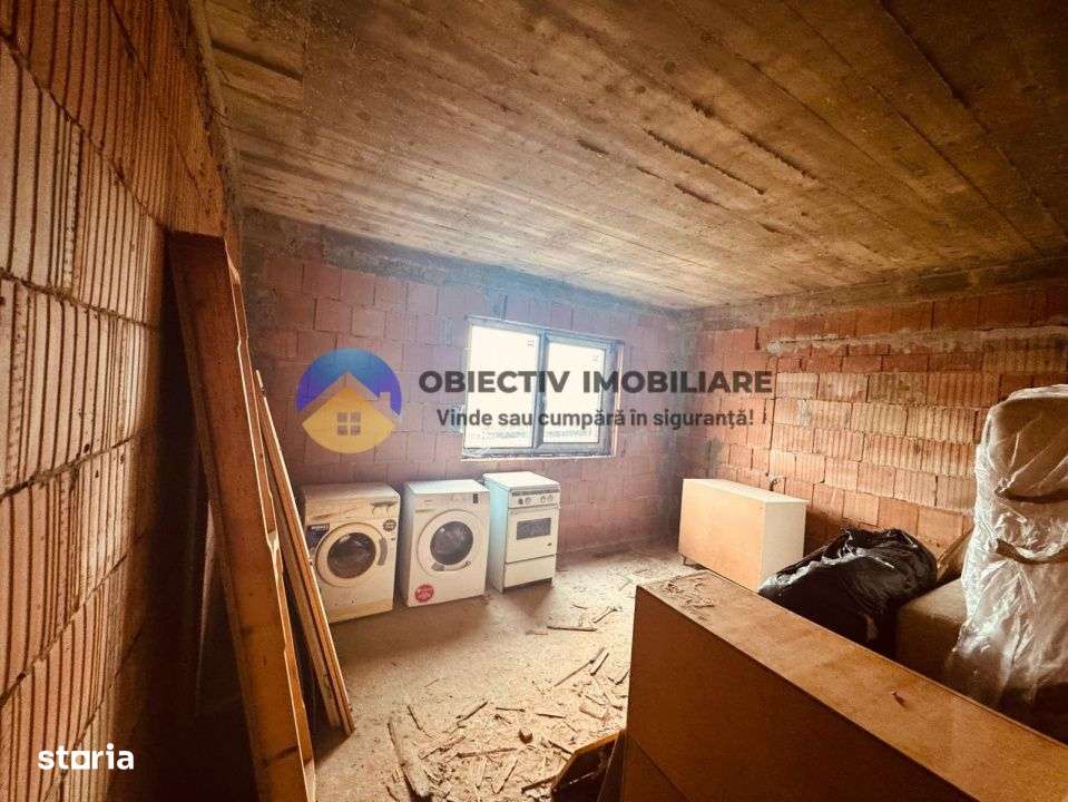 Vila la rosu  + teren 500 mp de vanzare – Zona Fermelor-18