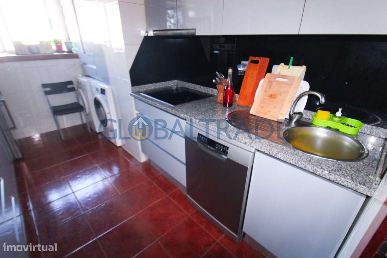 Apartamento T2 em Moreira da Maia-13
