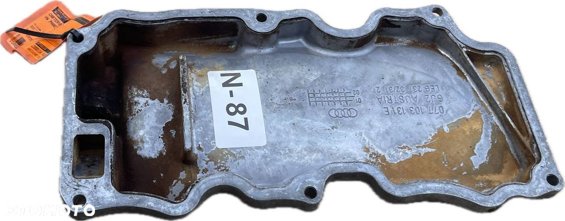 Volkswagen Touareg  Audi A6 A8 4.2 V8 02-10r Pokrywa Osłoną Silnika 077103131E  ORYGINAŁ. - 3