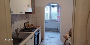 Apartament cu 2 camere,Micro 20