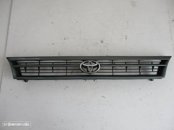 Grelha frontal Toyota Corolla Star Van - 1