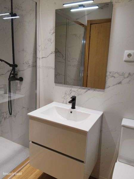 Arrenda-se Casa Terrea T2 - Grande imagem: 5/12