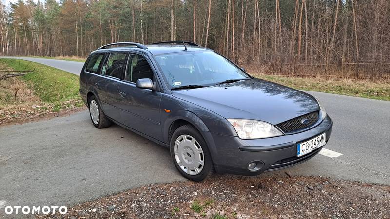 Ford Mondeo - 37