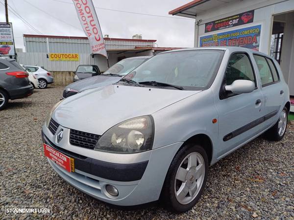 Renault Clio 1.2 16V Privilège - 1