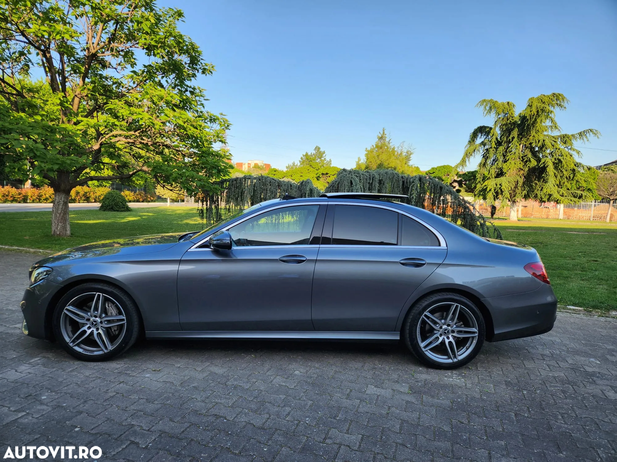 Mercedes-Benz E 220 d T-Modell Aut. - 5