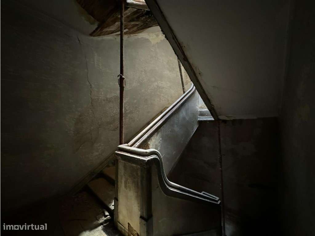 Prédio, Estrela, Lisboa - Grande imagem: 3/21