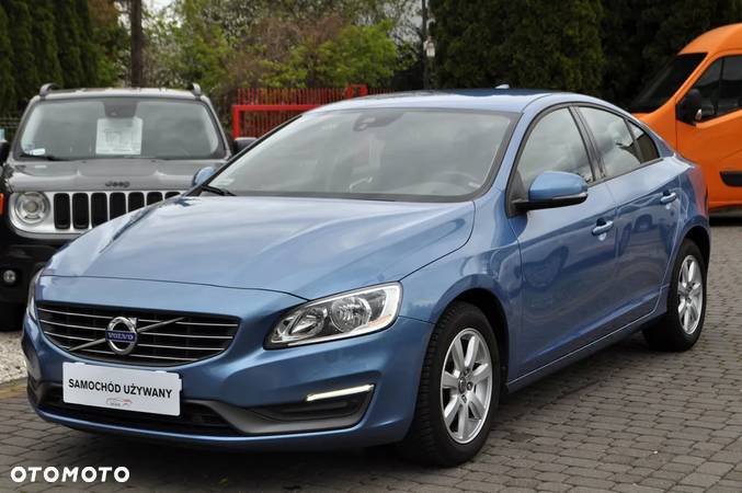 Volvo S60 - 3