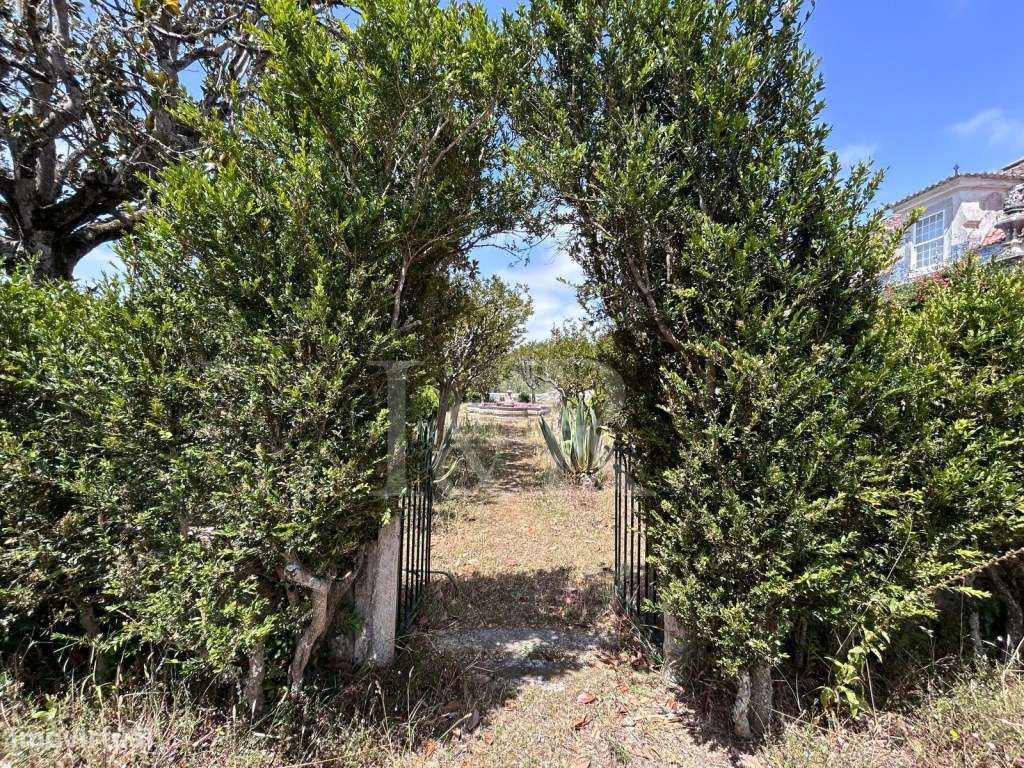 Quinta senhorial do séc. XVIII com capela e jardins em Torres Vedras-12