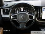 Volvo XC 60 B4 D AWD Inscription - 12