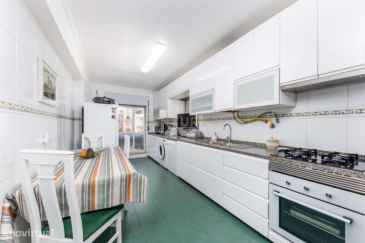 T2 com parqueamento e arrecadação em Ouressa - Grande imagem: 4/18