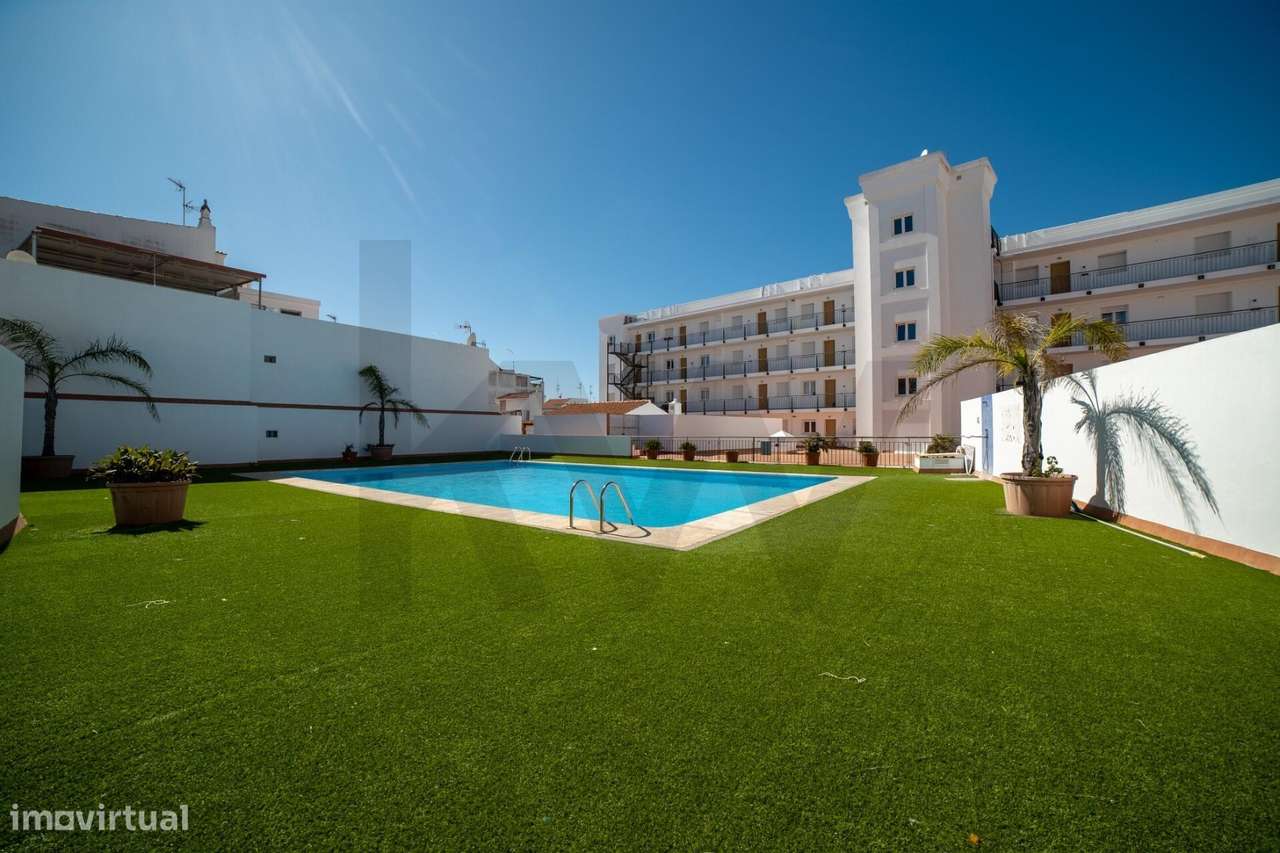 Apartamento T3 único com 3 lugares de estacionamento - VRSA-27