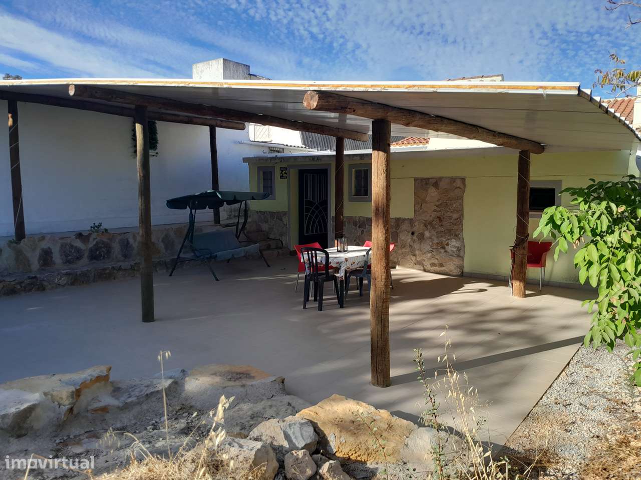 Moradia T3 C/ 10.000M2 Terreno C/ Furo-6