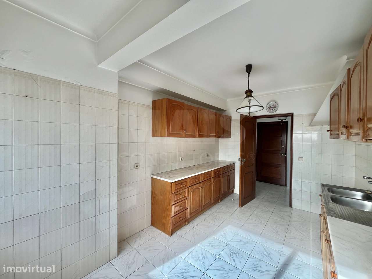 Apartamento T2 no centro de Benavente - Grande imagem: 4/11