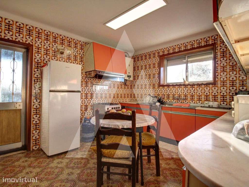 Moradia T6, Isolada, na zona de Oiã-32