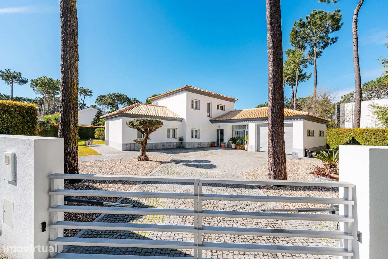 Moradia Isolada T4 na Herdade da Aroeira-50