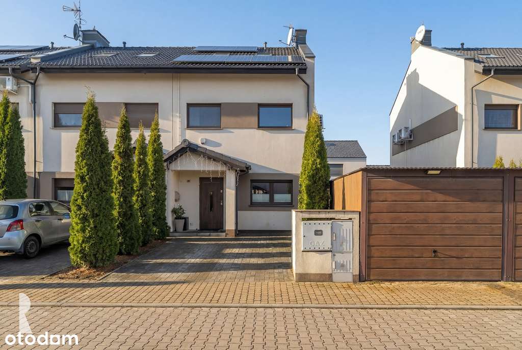 Komfortowy dom w zabudowie szeregowej z ogrodem-18