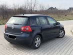 Volkswagen Golf - 4