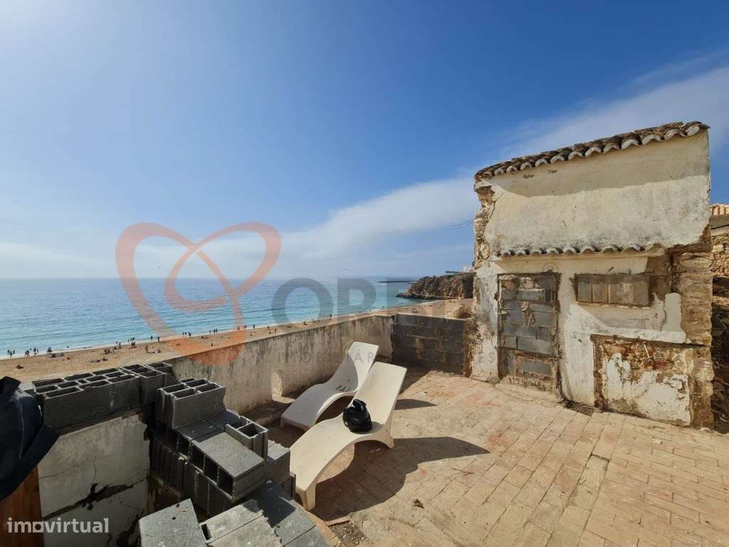 Moradia para venda no centro histórico de Albufeira com vista Mar + T1 - Grande imagem: 2/22