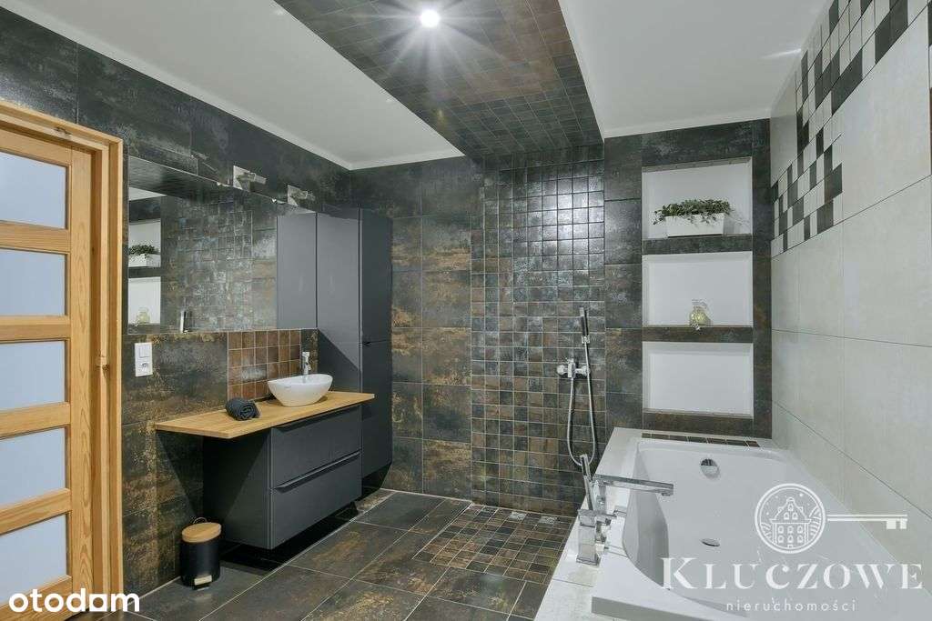 Bliźniak, narożna działka, 4 pokoje, garaż, taras.-12