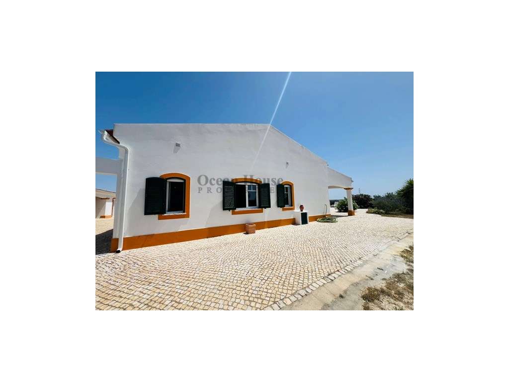 Herdade renovada com 4 quartos e piscina em Ourique.-26