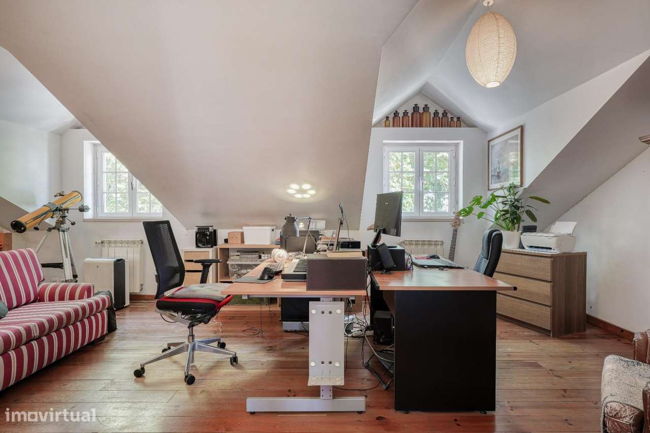 Casa com jardim no coração histórico de Sintra-30