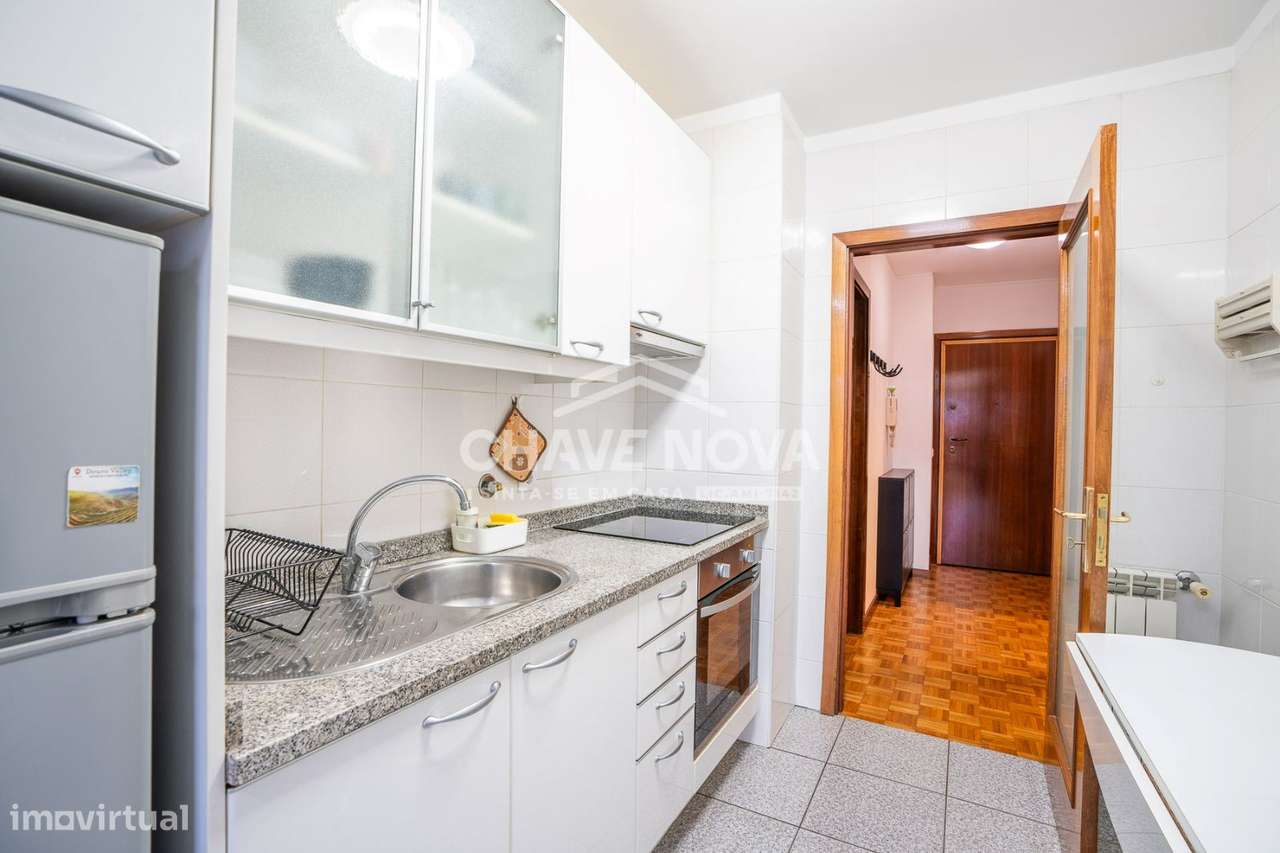 PS - Excelente T1 em Oliveira do Douro,  15 minutos a pé do metro-6