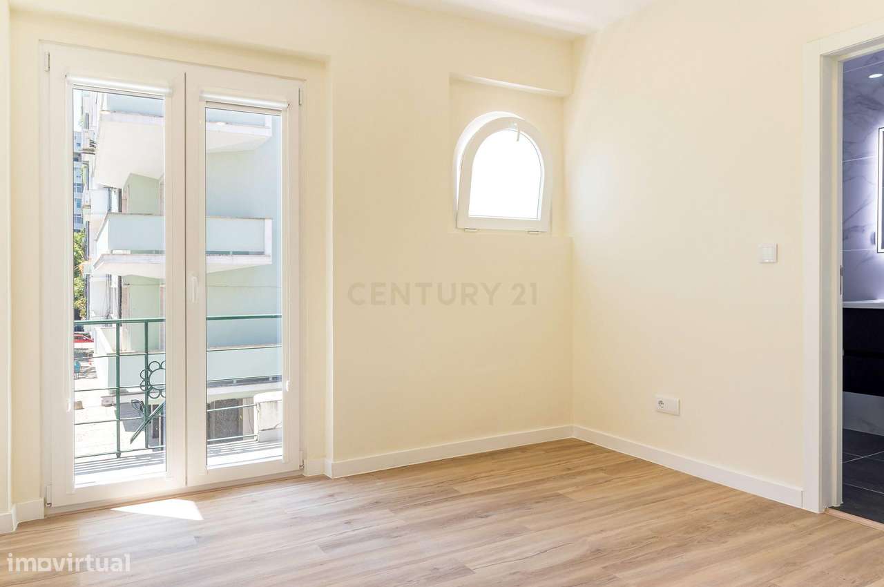 Apartamento T4 integralmente renovado em Alvalade, Lisboa. Em Venda!-29