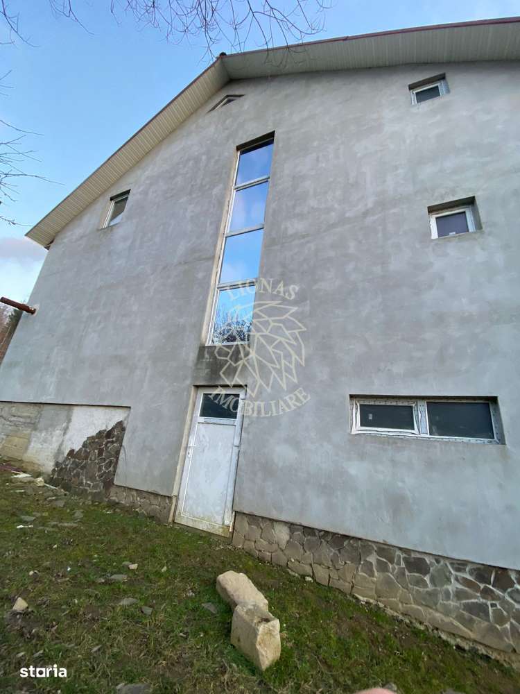 Casa 220 mp-teren 4000 mp-ideal Pensiune-garaj-Bistrita Bargaului - Imagine principală: 1/7