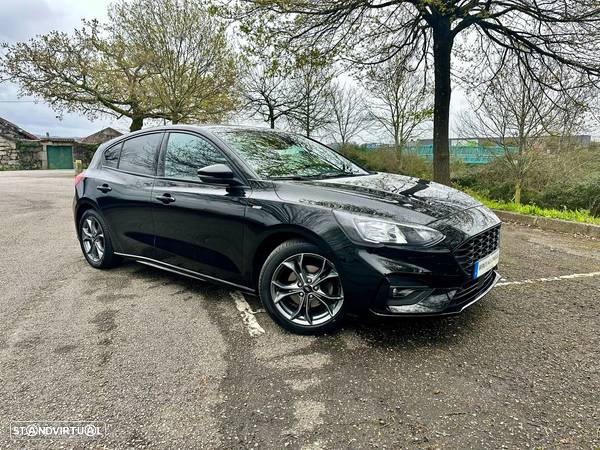 Ford Focus 1.0 EcoBoost S&S ST-LINE DESIGN - 1