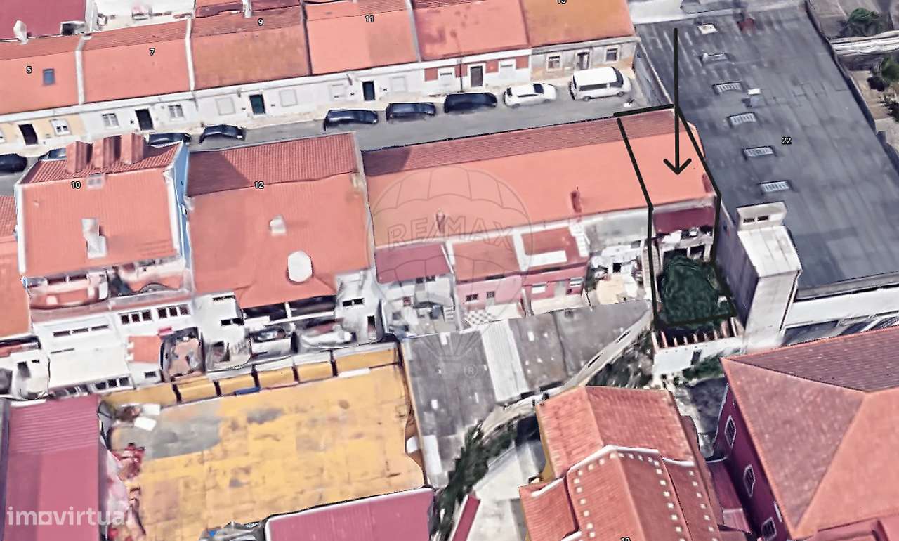 Moradia T2 para venda-0