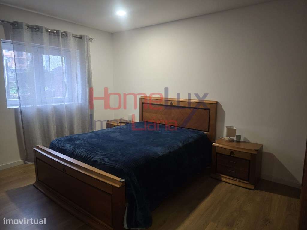 Andar Moradia T3 com Logradouro Privativo e Box para 2 carros !-21