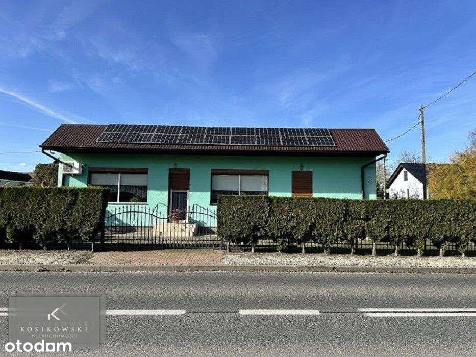 Funkcjonalny budynek w centrum wsi-10