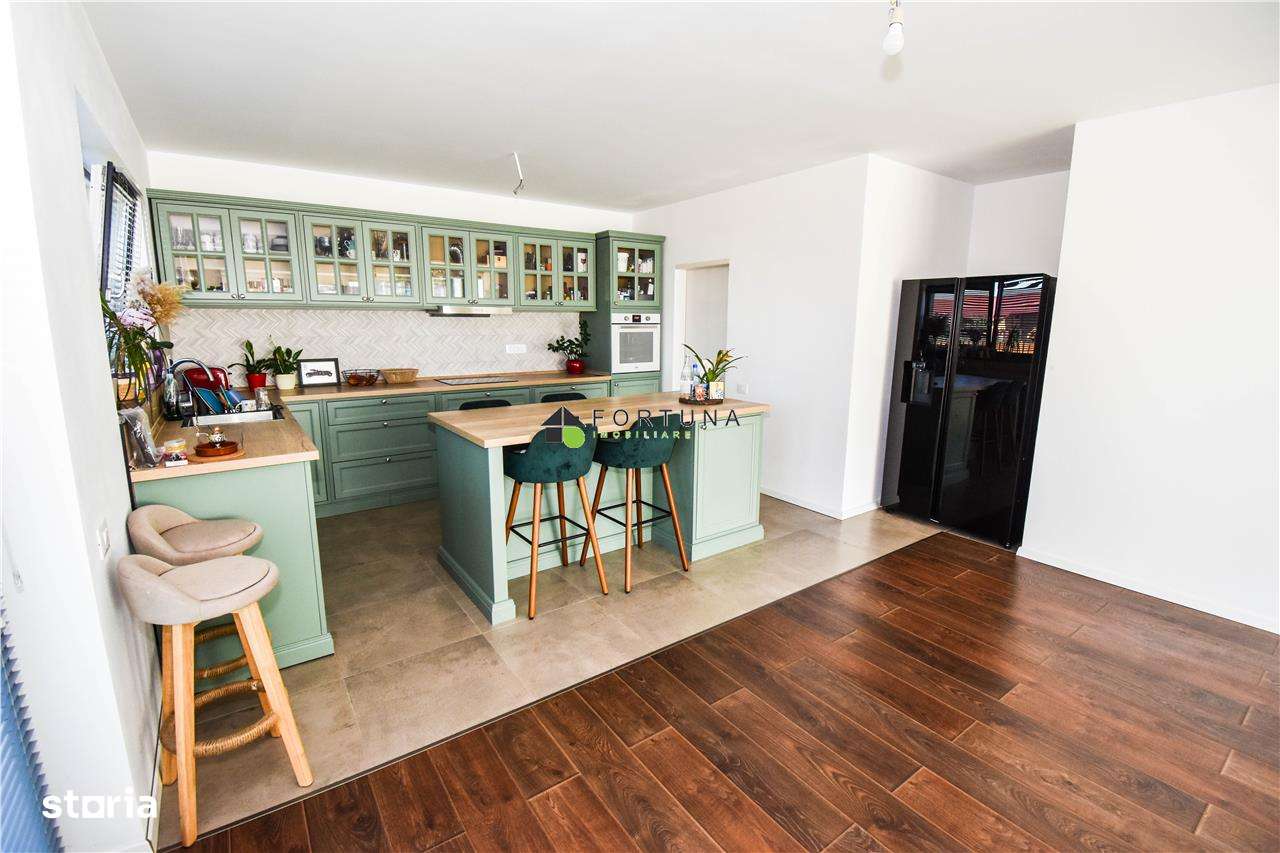 Casa 5 camere, mobilata si utilata, Harman - Imagine principală: 3/19