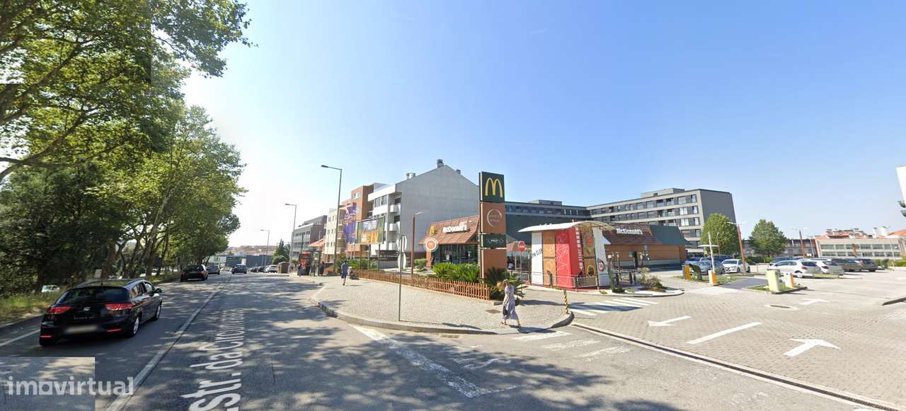 Moradia T1+1 Totalmente Reabilitada - Porto (Amial) - Grande imagem: 4/5