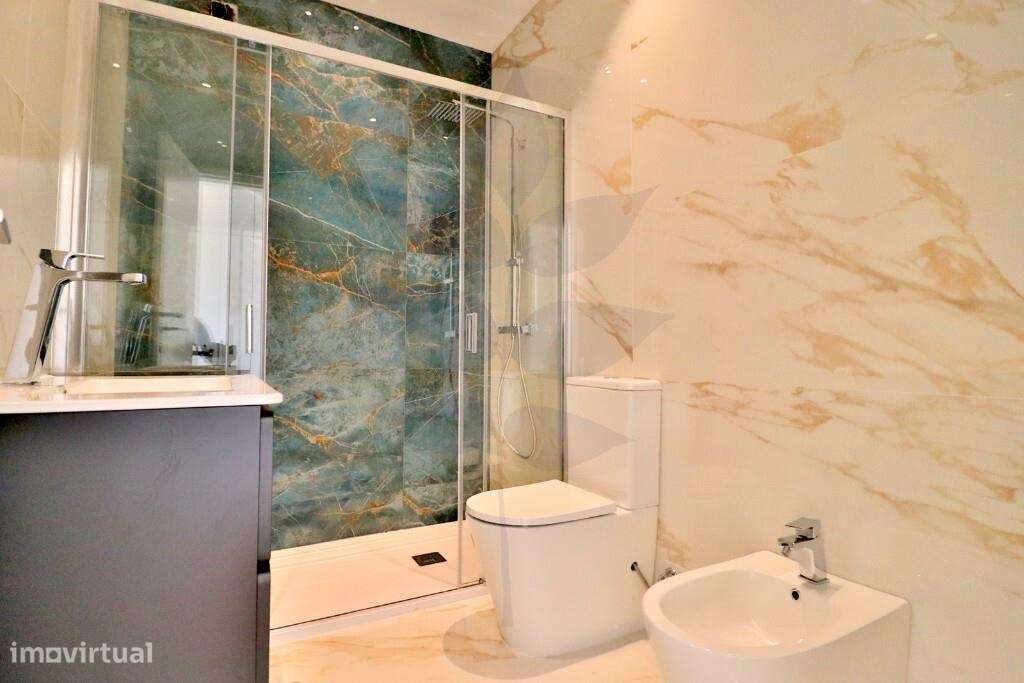 Venda apartamento T2 totalmente renovado em Maximinos-22