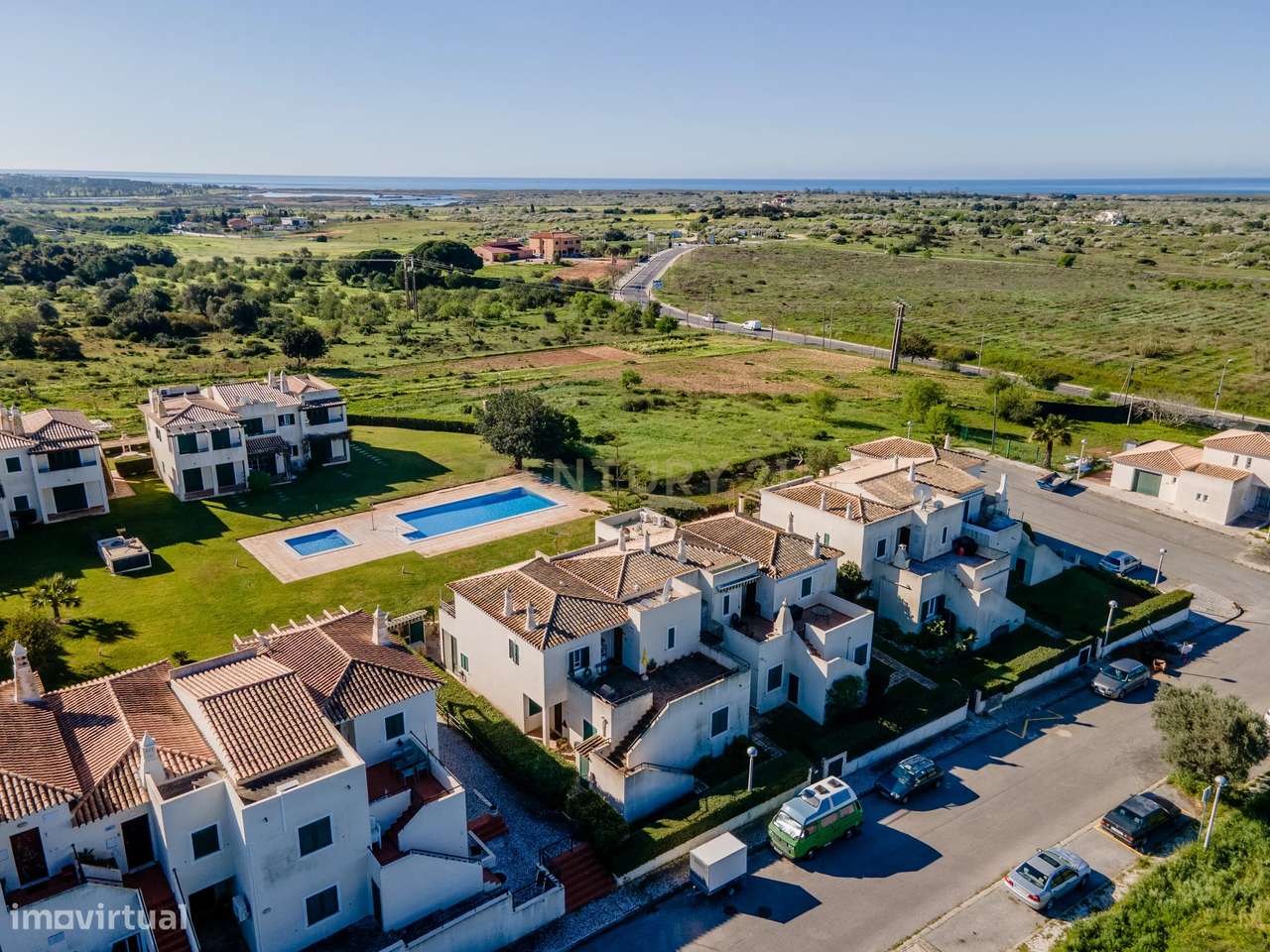 Apartamento T1+1 com Jardim Privativo e Piscina – Cond. " A Vilita" - Grande imagem: 3/29